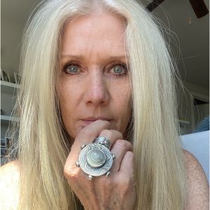 Meet your Posher, Mary ann